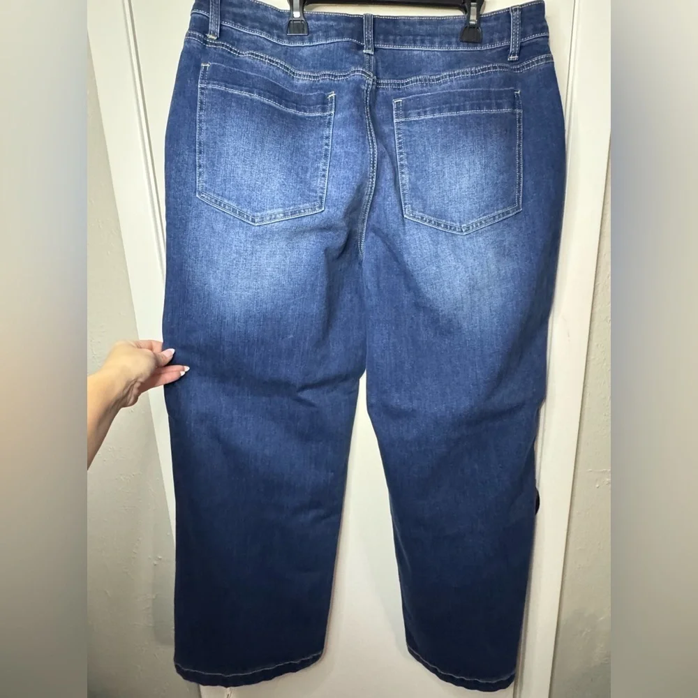 NWT - Stylish Retro Indigo Wide Leg Jeans